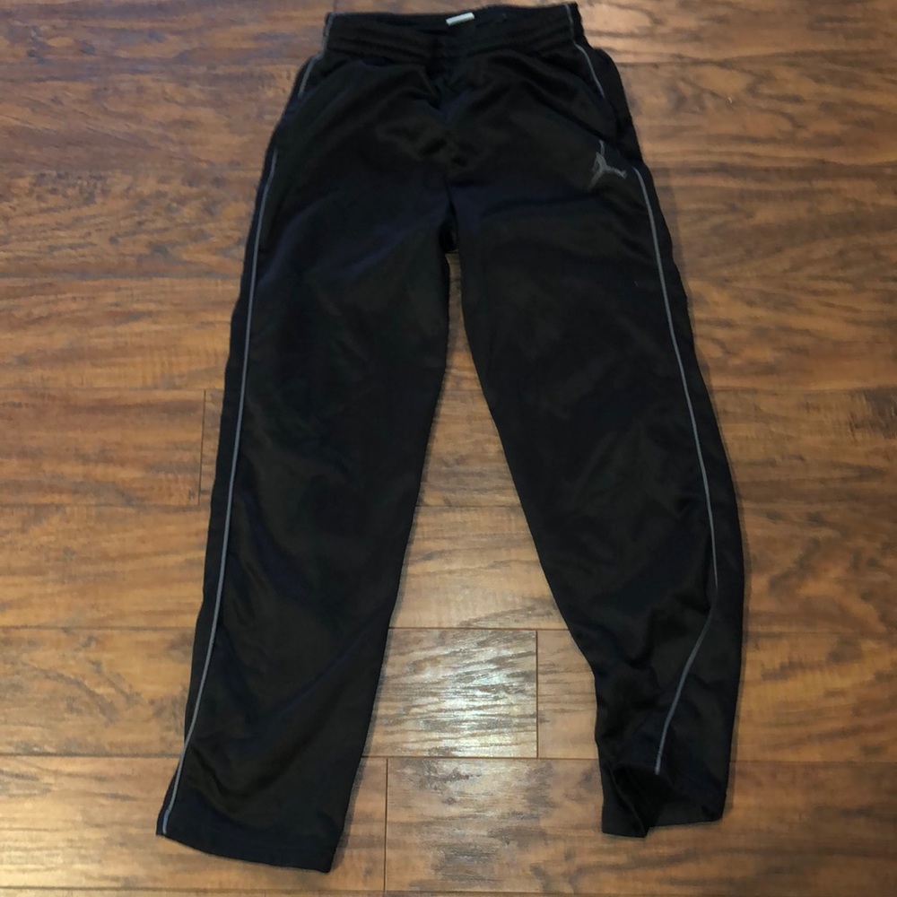 Boys Jordan Black Sweatpants Size Large L